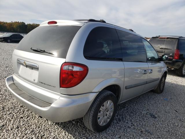 Photo 4 from auction – 2006 CHRYSLER TOWN & COU with VIN 1A4GP45R56B537155