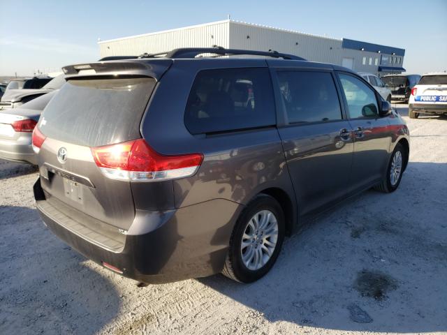 Photo 4 from auction – 2013 TOYOTA SIENNA XLE with VIN 5TDYK3DC9DS301226