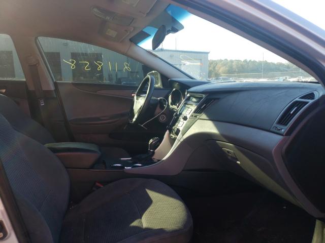 Photo 5 from auction – 2011 HYUNDAI SONATA GLS with VIN 5NPEB4AC4BH007393