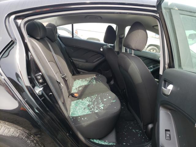 Photo 6 from auction – 2018 KIA FORTE LX with VIN 3KPFK4A78JE256676