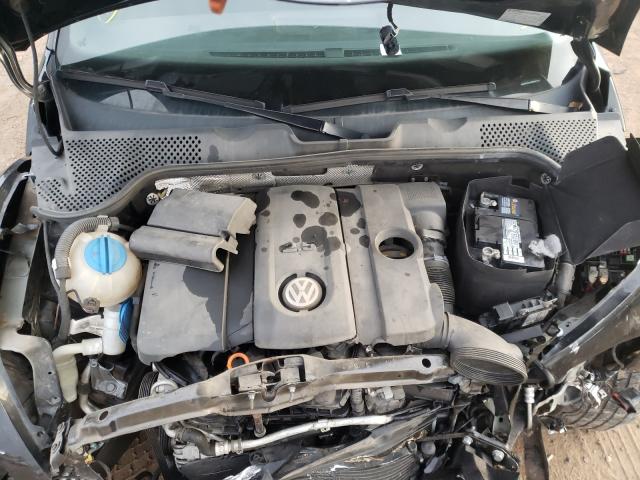 Photo 7 from auction – 2013 VOLKSWAGEN BEETLE with VIN 3VWFP7AT4DM661862
