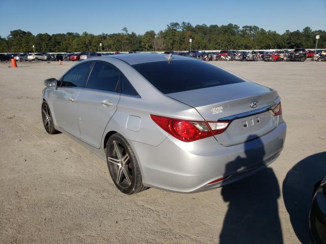 Photo 3 from auction – 2011 HYUNDAI SONATA GLS with VIN 5NPEB4AC4BH007393