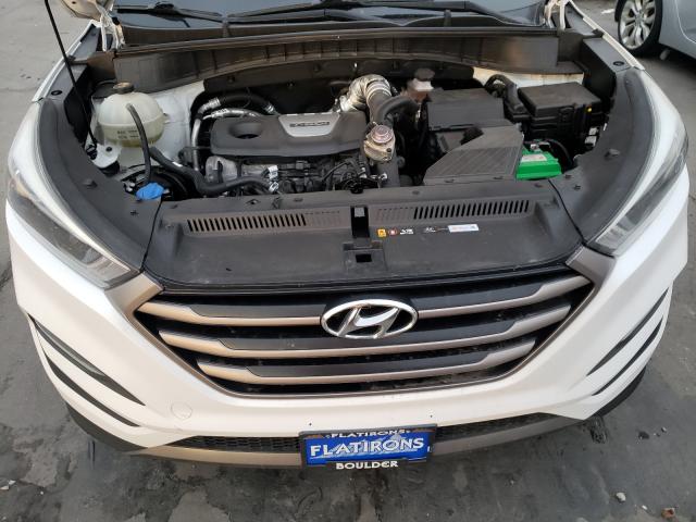 Photo 7 from auction – 2016 HYUNDAI TUCSON LIM with VIN KM8J3CA27GU170660