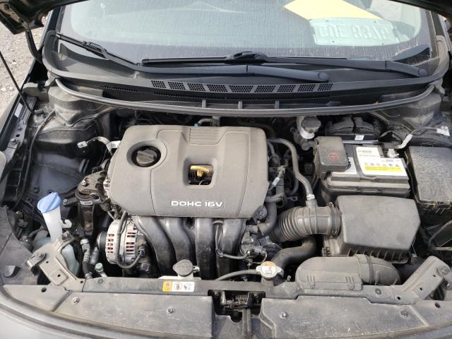 Photo 7 from auction – 2018 KIA FORTE LX with VIN 3KPFK4A78JE256676
