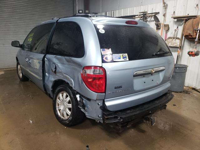 Photo 3 from auction – 2006 CHRYSLER TOWN & COU with VIN 2A4GP54L46R644928