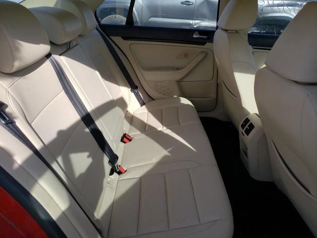 Photo 6 from auction – 2010 VOLKSWAGEN JETTA WOLF with VIN 3VWRA7AJXAM041350