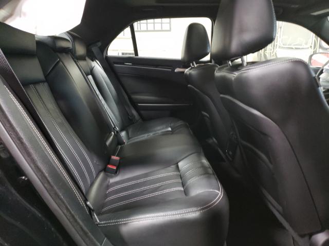 Photo 6 from auction – 2017 CHRYSLER 300 S with VIN 2C3CCAGG1HH558092