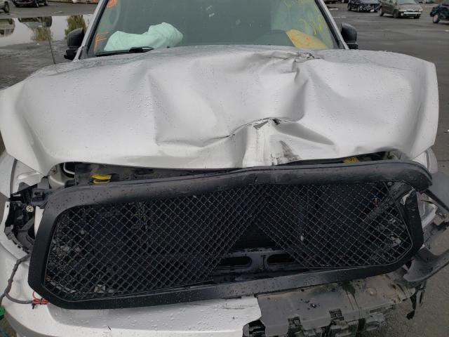 Photo 7 from auction – 2014 RAM 1500 ST with VIN 3C6JR6AT1EG104125