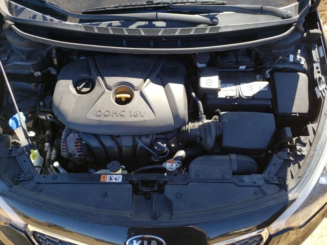 Photo 7 from auction – 2016 KIA FORTE LX with VIN KNAFK4A69G5587579
