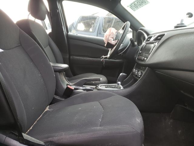 Photo 5 from auction – 2012 CHRYSLER 200 LIMITE with VIN 1C3CCBCB7CN236489