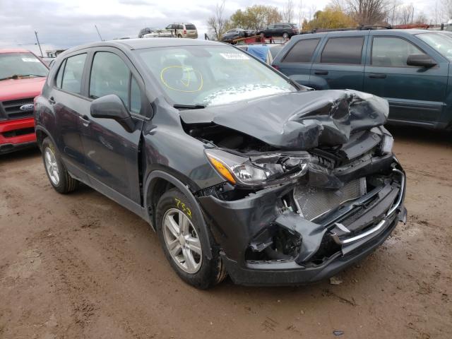 CHEVROLET TRAX LS 2019 with VIN 3GNCJKSB4KL315420 - Photo from auction
