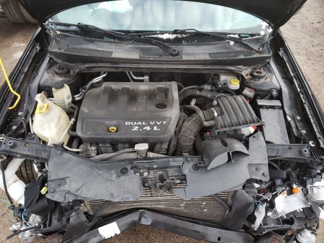 Photo 7 from auction – 2012 CHRYSLER 200 LIMITE with VIN 1C3CCBCB7CN236489