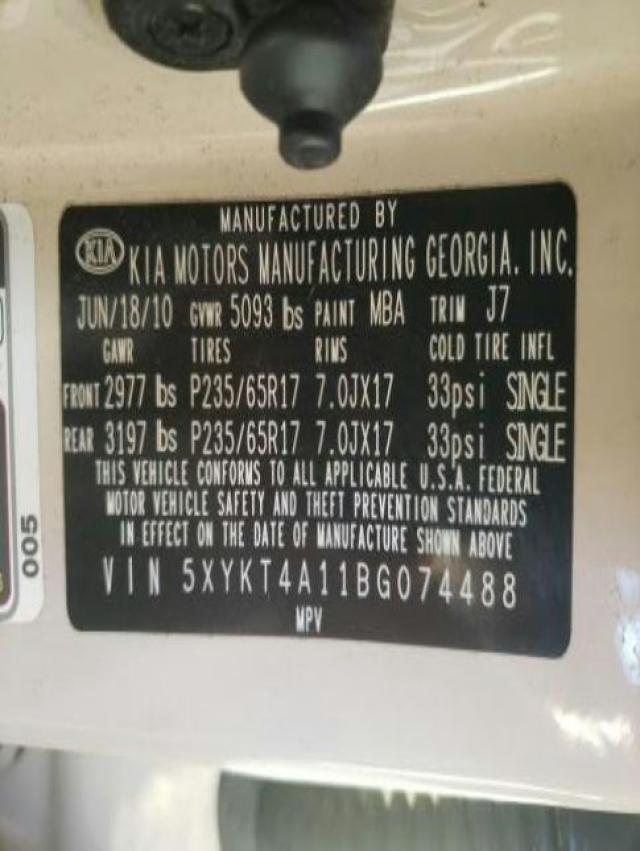 Photo 10 from auction – 2011 KIA SORENTO BA with VIN 5XYKT4A11BG074488