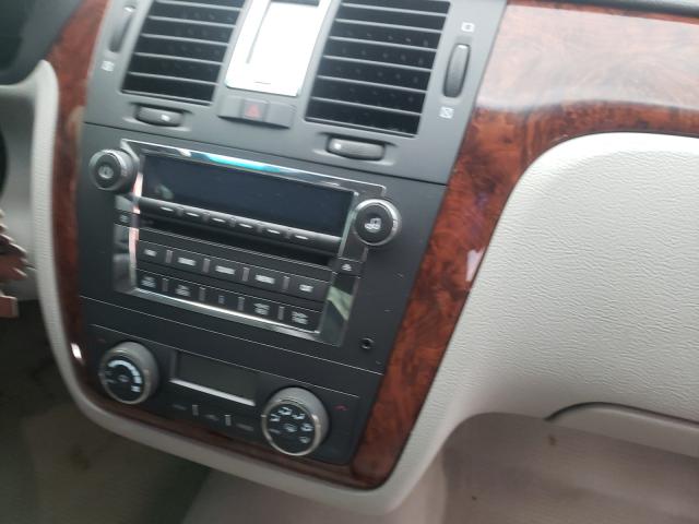 Photo 9 from auction – 2006 CADILLAC DTS with VIN 1G6KD57Y86U233635