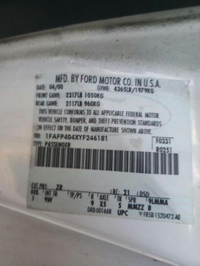 Photo 10 from auction – 2000 FORD MUSTANG with VIN 1FAFP404XYF246181