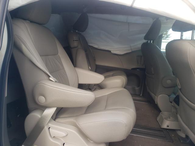 Photo 6 from auction – 2018 TOYOTA SIENNA XLE with VIN 5TDYZ3DC4JS929265