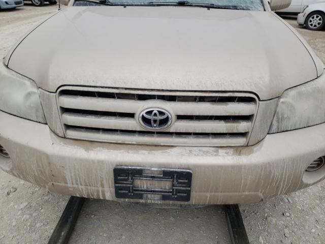Photo 7 from auction – 2004 TOYOTA HIGHLANDER with VIN JTEDP21A340041143