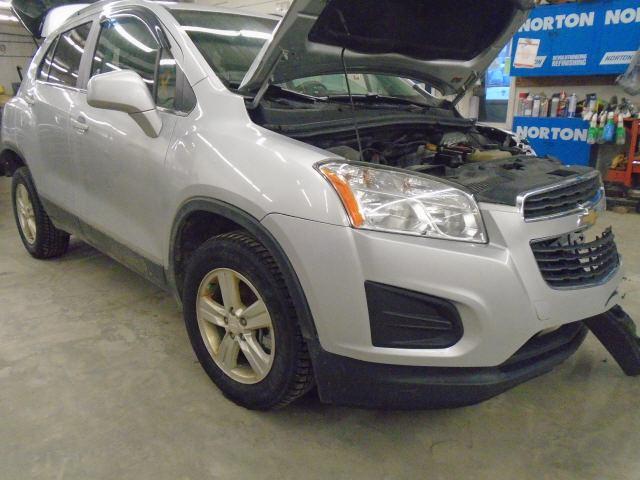 CHEVROLET TRAX 2LT 2015 with VIN 3GNCJSSB5FL220693 - Photo from auction