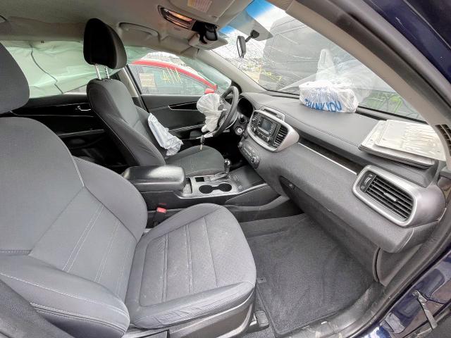 Photo 5 from auction – 2016 KIA SORENTO LX with VIN 5XYPG4A32GG118565