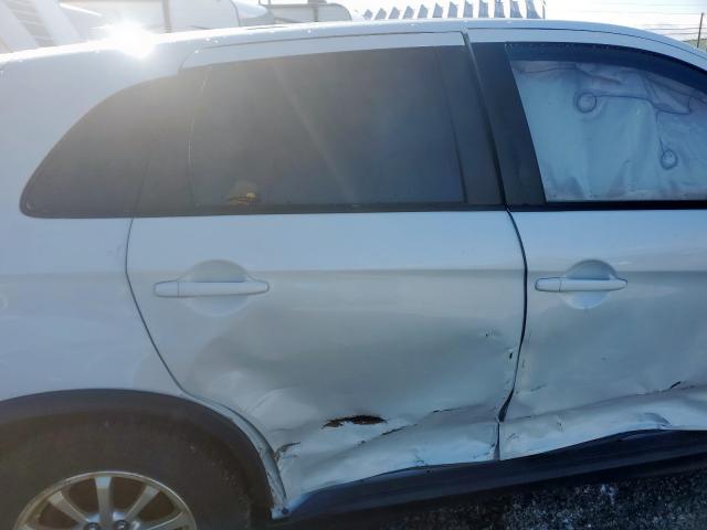Photo 6 from auction – 2018 MITSUBISHI RVR SE with VIN JA4AJ3AU2JU601161