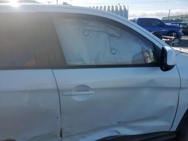 Photo 5 from auction – 2018 MITSUBISHI RVR SE with VIN JA4AJ3AU2JU601161