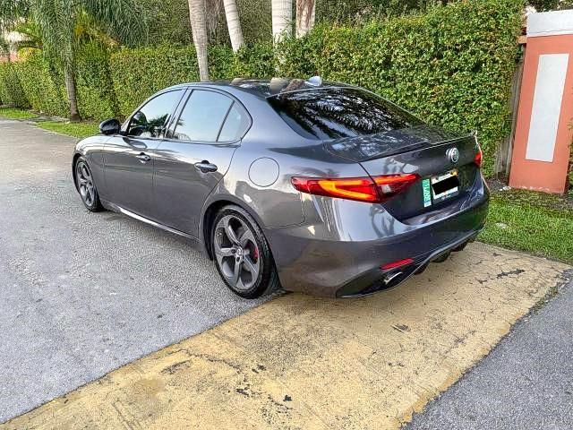 Photo 3 from auction – 2018 ALFA ROMEO GIULIA with VIN ZARFAEBN3J756276