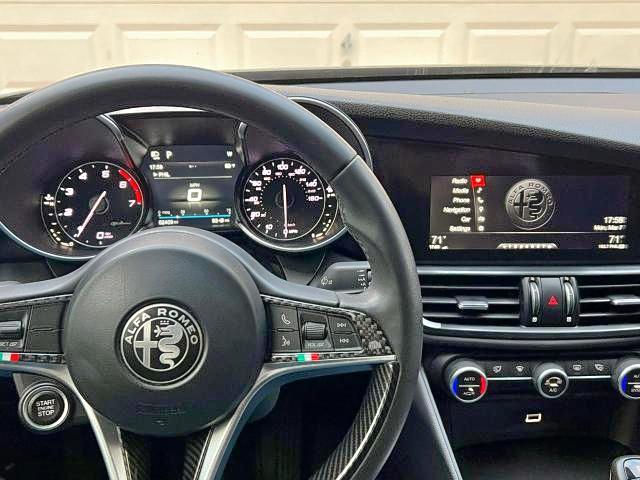 Photo 8 from auction – 2018 ALFA ROMEO GIULIA with VIN ZARFAEBN3J756276