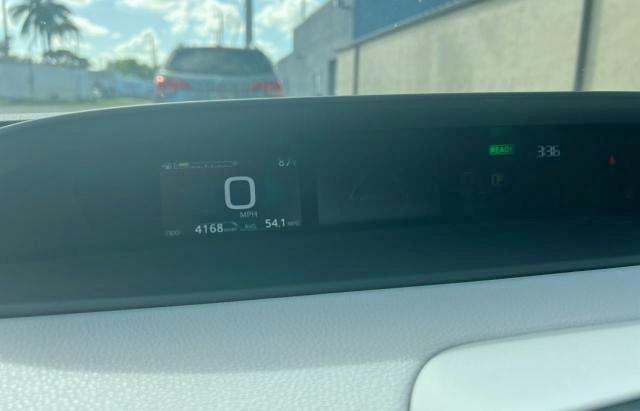 Photo 8 from auction – 2021 TOYOTA PRIUS SPEC with VIN JTDKAMFU2M3147917