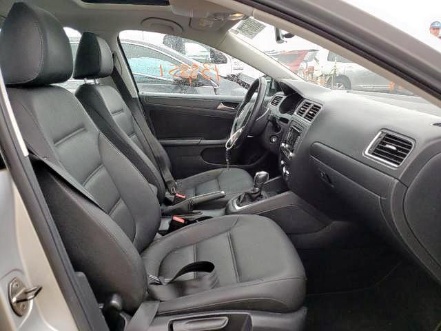 Photo 5 from auction – 2012 VOLKSWAGEN JETTA SE with VIN 3VWDP7AJ7CM383530