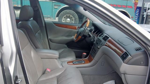 Photo 5 from auction – 2005 LEXUS ES 330 with VIN JTHBA30G455080397