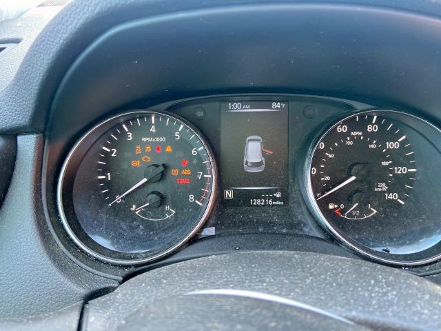 Photo 8 from auction – 2017 NISSAN ROGUE S with VIN KNMAT2MT6HP559650