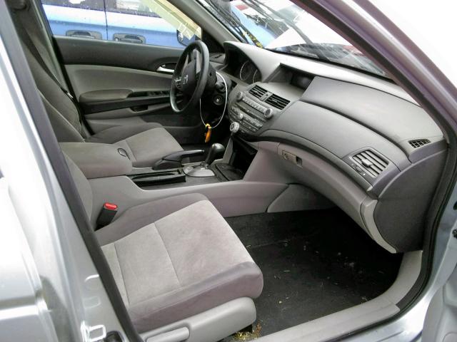 Photo 5 from auction – 2010 HONDA ACCORD LX with VIN 1HGCP2F34AA127630