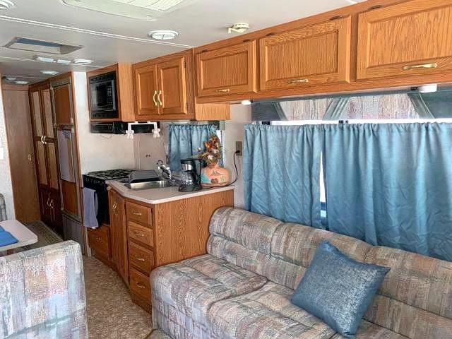 Photo 6 from auction – 1997 FORD F530 SUPER with VIN 3FCMF53G8VJA06267