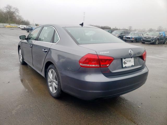 Photo 3 from auction – 2015 VOLKSWAGEN PASSAT S with VIN 1VWAT7A39FC096177