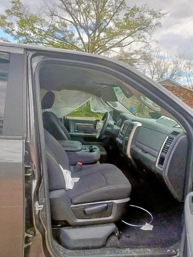 Photo 5 from auction – 2019 RAM 1500 CLASS with VIN 1C6RR6GT9KS722811