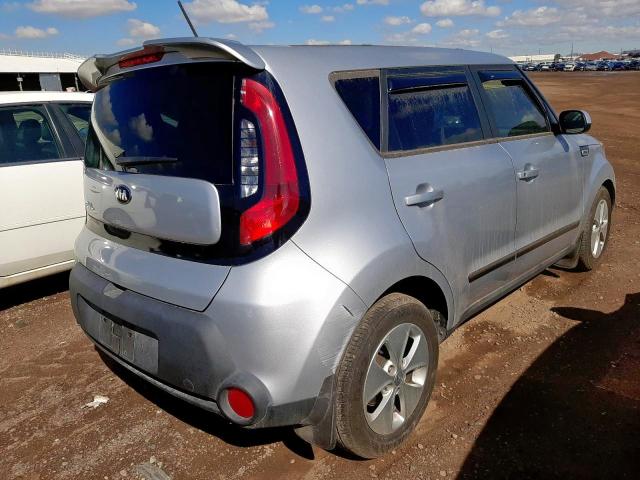 Photo 4 from auction – 2016 KIA SOUL with VIN KNDJN2A21G7874621
