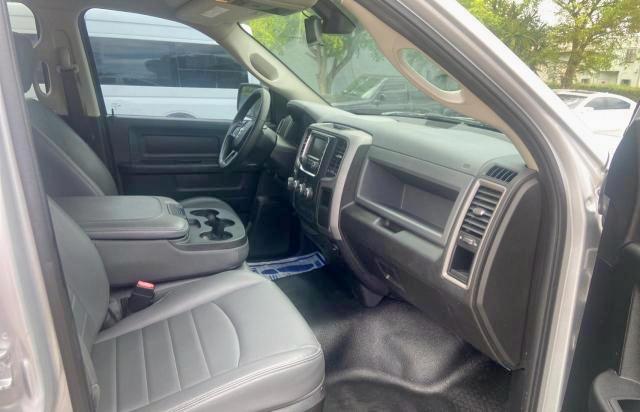 Photo 5 from auction – 2016 RAM 1500 ST with VIN 1C6RR6FG3GS414738