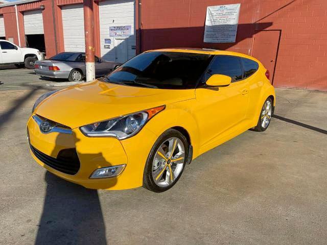 Photo 2 from auction – 2016 HYUNDAI VELOSTER with VIN KMHTC6AD9GU278323