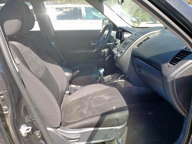 Photo 5 from auction – 2013 KIA SOUL + with VIN KNDJT2A63D7604195