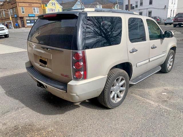 Photo 4 from auction – 2007 GMC YUKON DENA with VIN 1GKFK63857J219537
