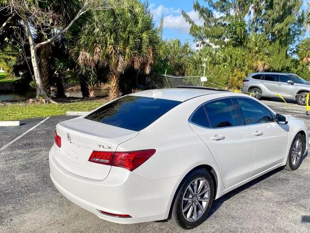 Photo 4 from auction – 2020 ACURA TLX with VIN 19UUB1F31LA010992