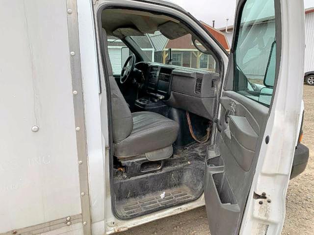Photo 5 from auction – 2005 GMC SAVANA CUT with VIN 1GDGG31V851901975