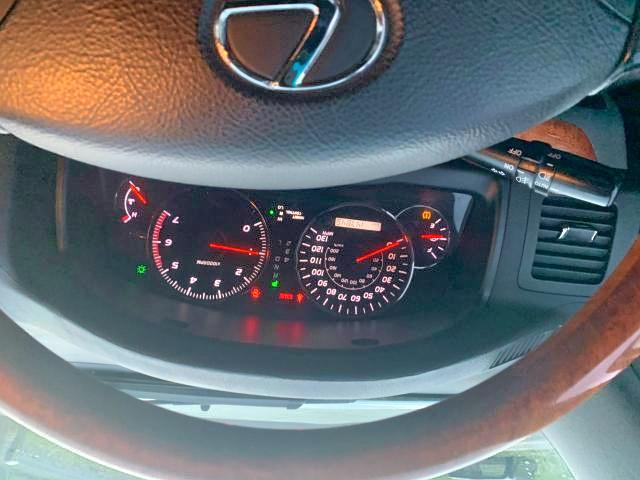 Photo 8 from auction – 2004 LEXUS GX 470 with VIN JTJBT20X040059206
