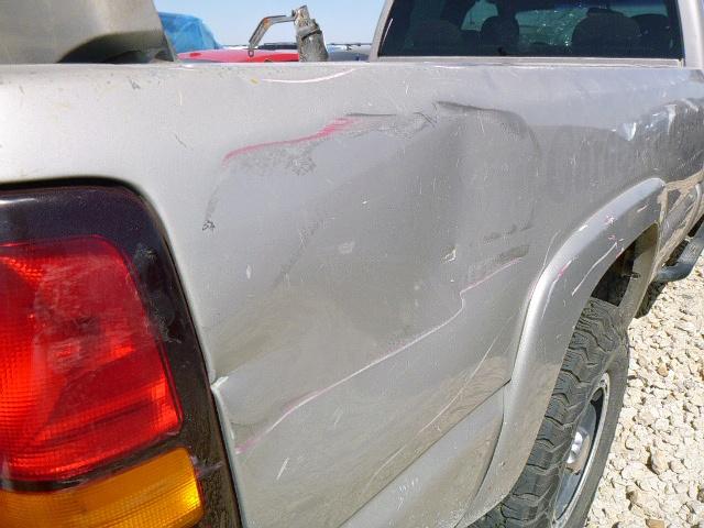 Photo 9 from auction – 2006 GMC SIERRA K25 with VIN 1GTHK29D26E225904