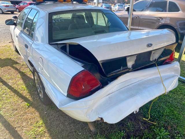 Photo 3 from auction – 2003 FORD CROWN VICT with VIN 2FAFP71W83X126734