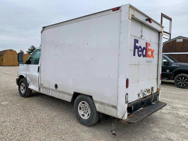 Photo 3 from auction – 2005 GMC SAVANA CUT with VIN 1GDGG31V851901975
