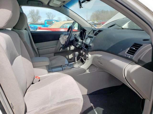 Photo 5 from auction – 2013 TOYOTA HIGHLANDER with VIN 5TDZK3EH5DS095918