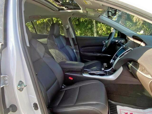 Photo 5 from auction – 2020 ACURA TLX with VIN 19UUB1F31LA010992