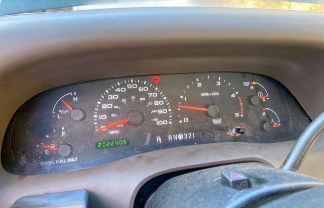 Photo 8 from auction – 2003 FORD F350 SRW S with VIN 1FTSF31P33EB48820