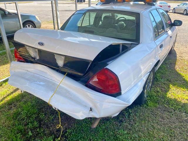 Photo 4 from auction – 2003 FORD CROWN VICT with VIN 2FAFP71W83X126734